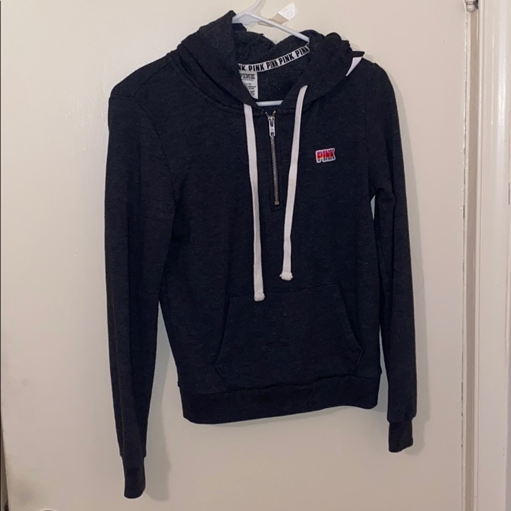 black sweatshirt